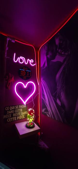 Love Room Chambre Privée Chez Habitant proche gare rer 5 minute à pied