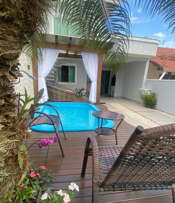 Casa com piscina