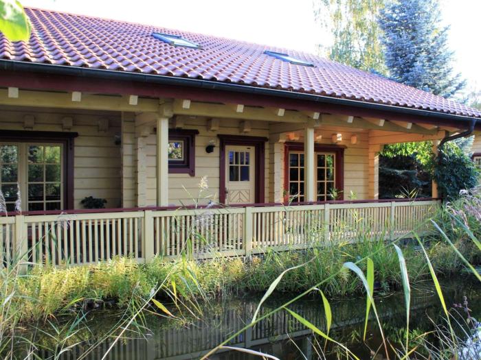 Apartment Gemütliches Blockhaus in Waldrandlage mit Sauna by Interhome