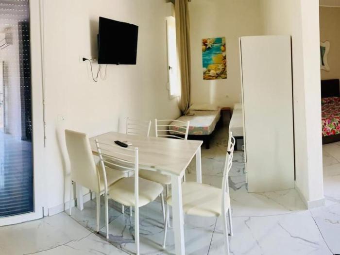 Apartment Fiorita Studio 6 - 2 Stockwerk by Interhome