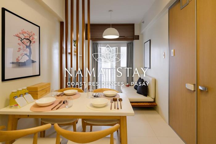 Coast Residences Near MOA and NAIA Luxury Bay View with Pool