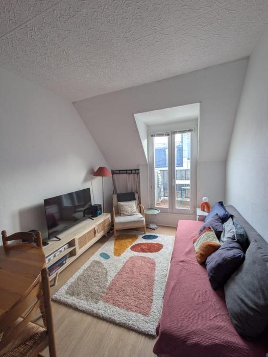 Cosy Flat near Gare du Nord