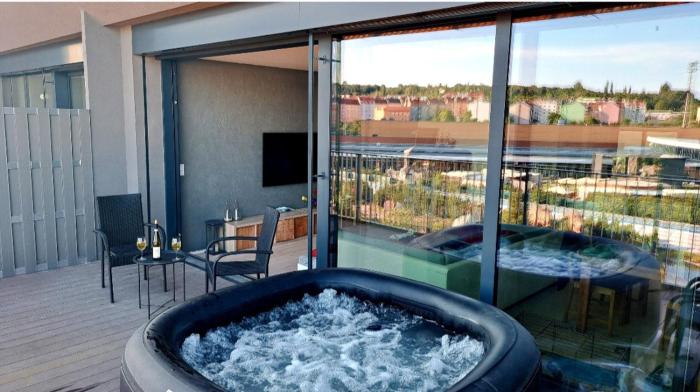 Apartment near O2 Arena