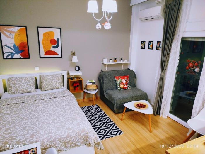 Elegant Central Studio Free wifi and netflix