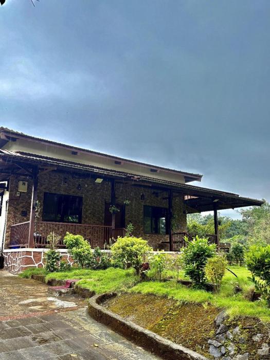 2 bhk Spacious Farmhouse Villa