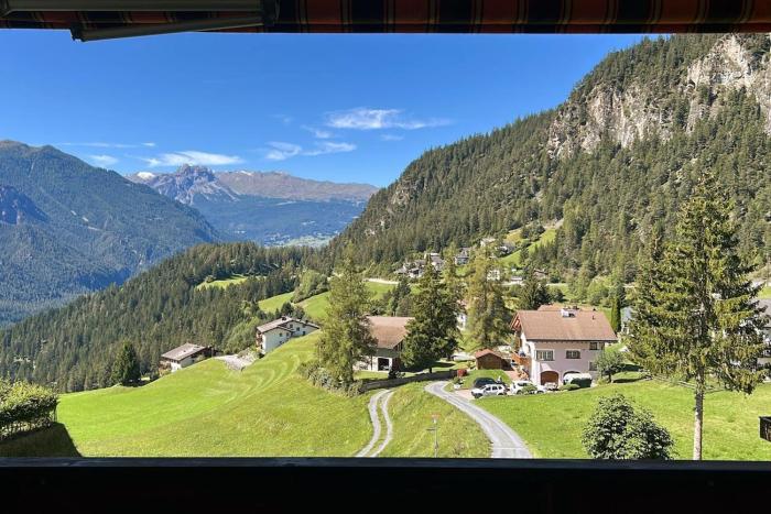 Alpine Retreat WEF - Nature, Tranquility & Comfort