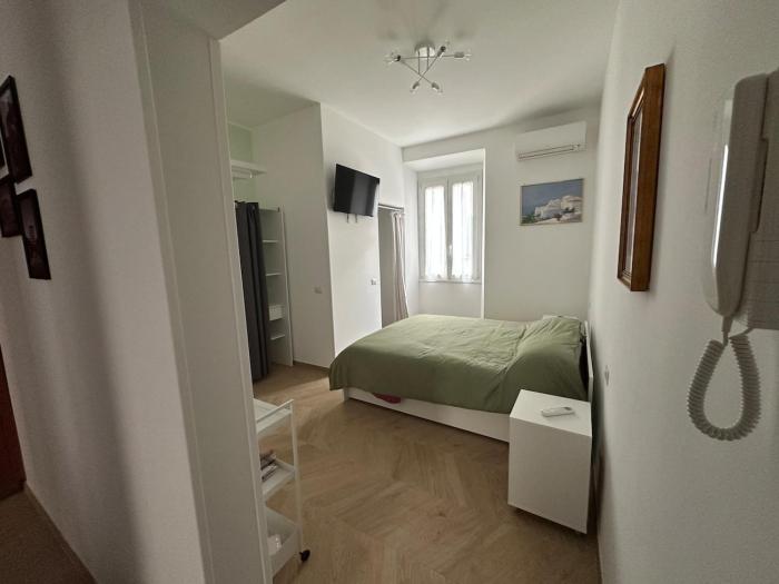 New apartment on the way to Metro C Colosseum