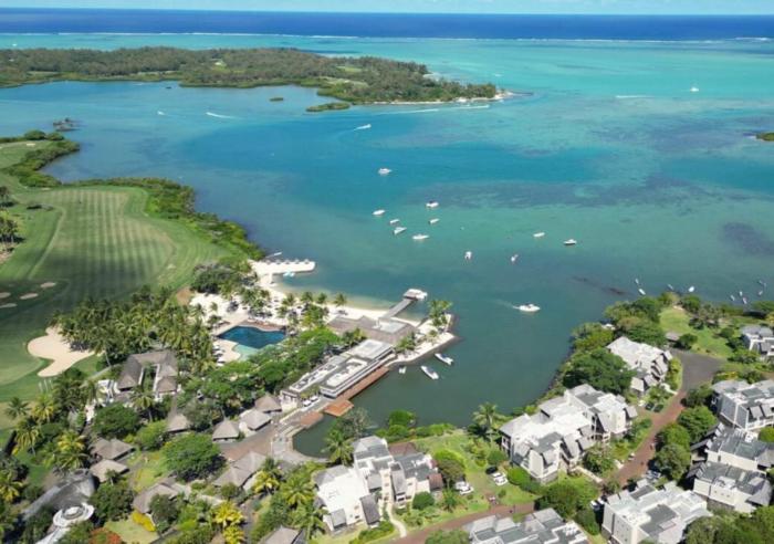 Peaceful Coastal Gateway with Private Pool