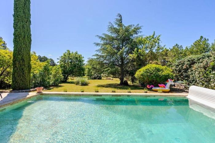 Joli mas "Rêve de lune" en plein coeur du Luberon