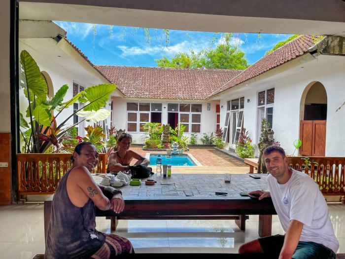 Southern Oasis Backpackers