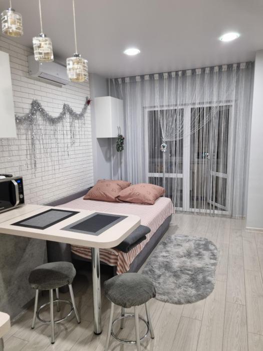 Уютная квартира на сутки с видом на Море, комфортное проживание с генератором