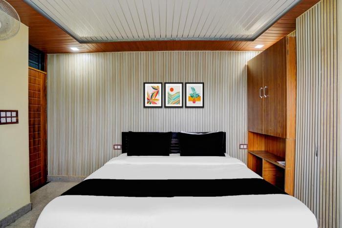 SPOT ON Hotel Doon Lotus | Iconic Rooftop Cafe | Party Hall