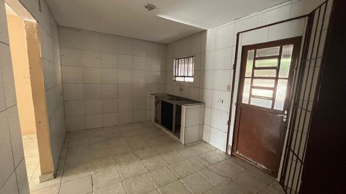 Casa de ponta de pedras