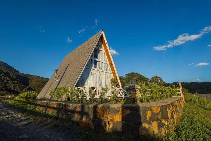 Brisa da Serra – Chalé com Vista e Hidro na 370