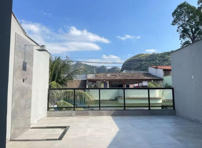 Casa com 3 quartos e 2 banheiros