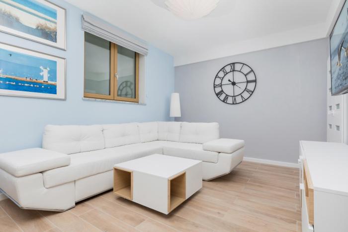 Dom Posejdon - Apartament na poziomie -1 by Renters Prestige