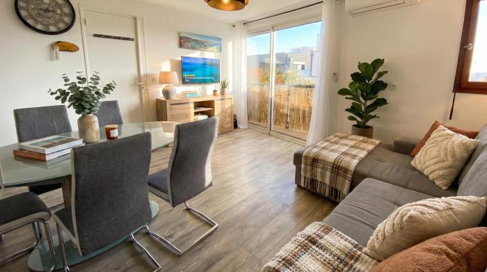 Calme, à 2 pas de la plage avec vue mer et montagnes