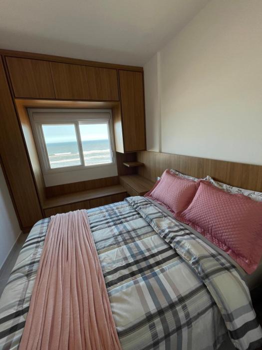 Apartamento aconchegante com vista para o mar