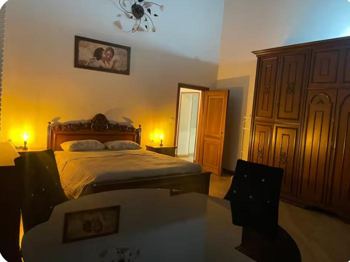 B&B Maria appartamento con stanza matrimoniale e soggiorno vicino alla fiera 2