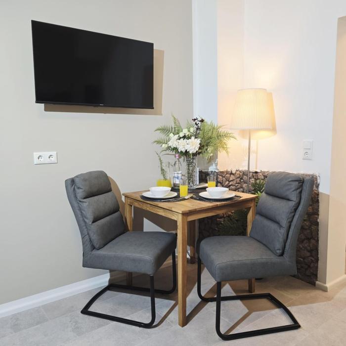 APART Studio Suites - Dessau-Roßlau Free Parking