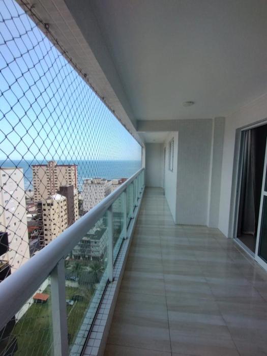 Conforto, espaço e uma vista incrível do mar