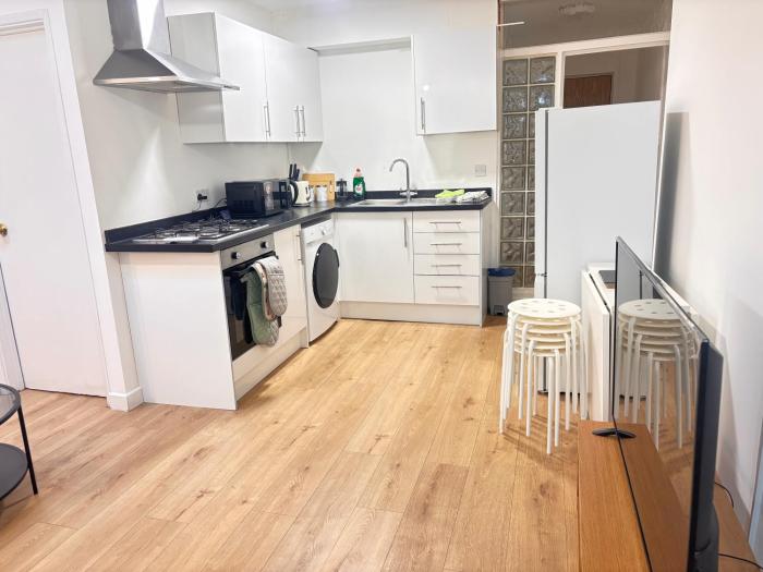 Bright Cosy 2 bedroom City Flat Cowley Oxford