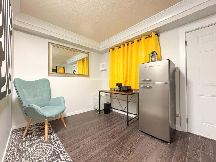 Vancouver UBC 2BD Suite