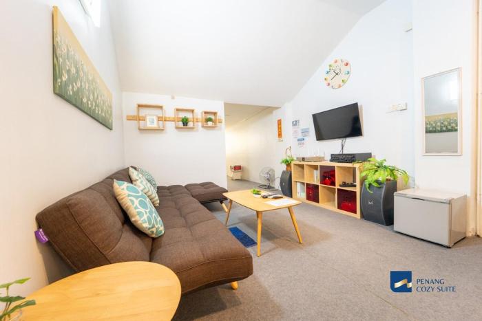 Cozy Nanny House 2-6Pax #Georgetown #Hameediyah