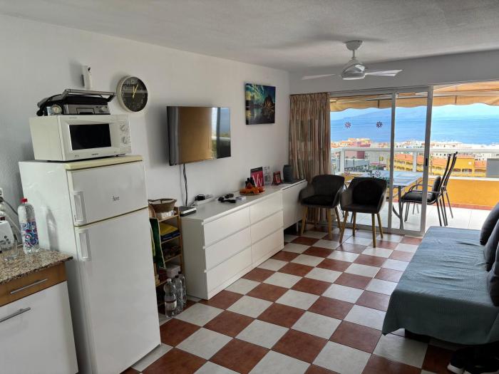 Royal condor One bed apartment with viws to the cliffs and Atlantic Ocean