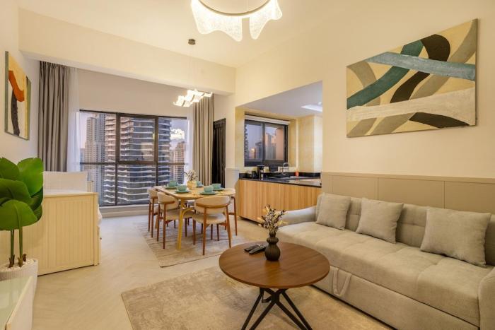 Luxury 2BHK in Dubai Marina Escan 2001