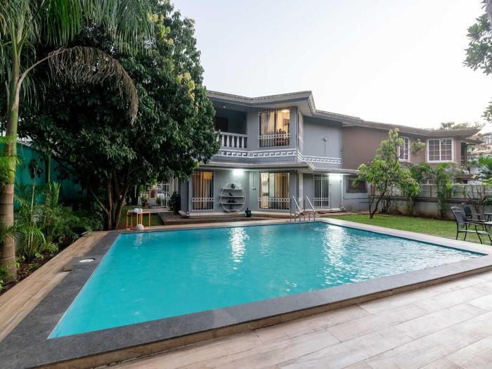 DanCenter Trizi Villa | 4BHK | Pvt Pool | Gazebo | Lonavala