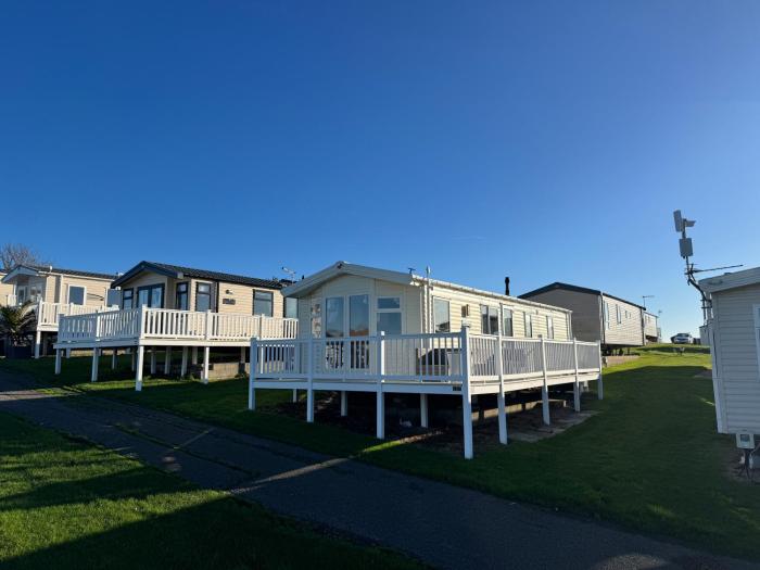 Pebblebank Luxury Caravan - With Stunnig Sea Views