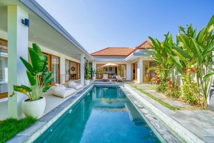 Seseh Beach-Twin Villa Celestine 3 Bedrooms Villa with Private Pool-650 m to beach