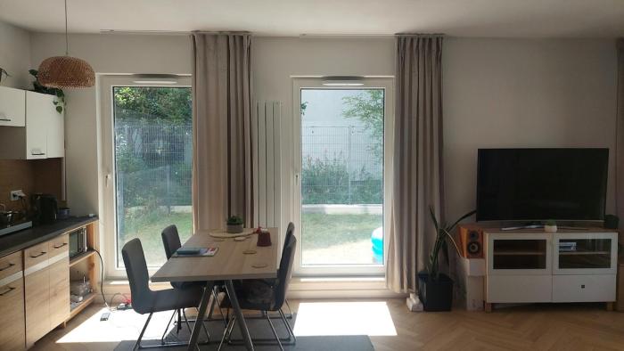 Spacious studio with garden