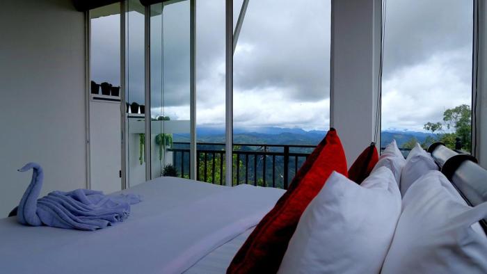 Silanway Holiday Inn