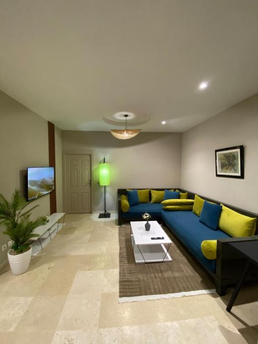 Red city charm - city center apartment