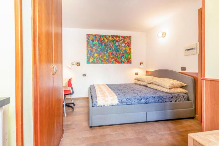 Tiny Steps to Piazza di Spagna