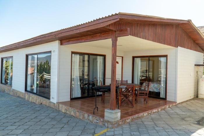 Cabañas El Mirador de La Herradura