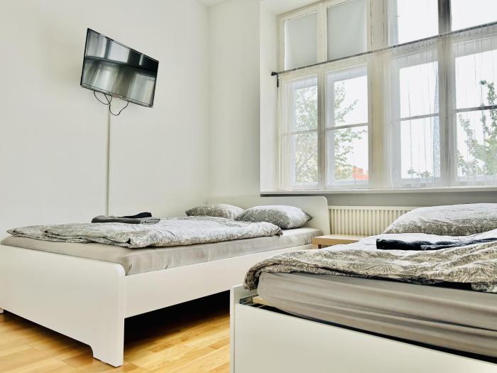 Cosy Long-Term Apartment with Free Parking