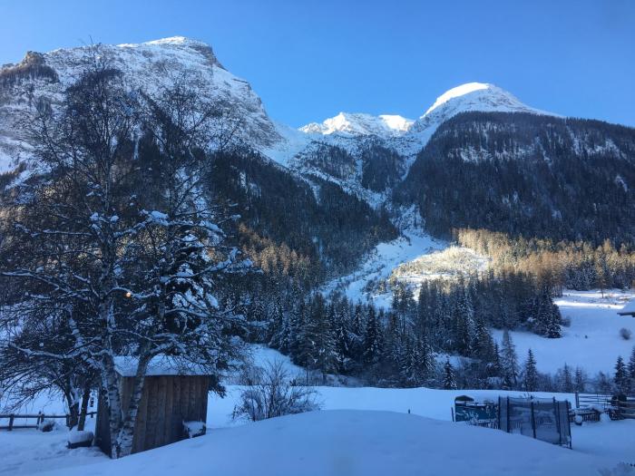 Hurst Haus, Bergün - Preda run and near Davos for WEF