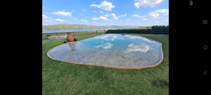 Casa lago dique los molinos