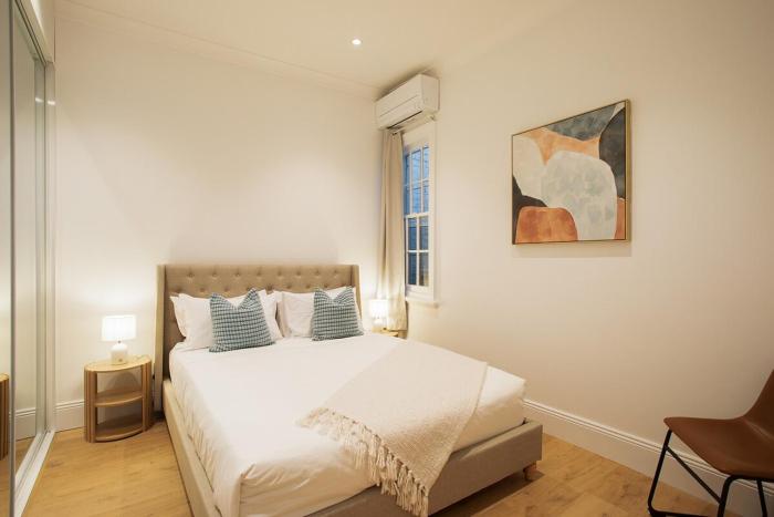 Hidden Gem with backyard near CBD, Airport, SCG, Allianz Stadium