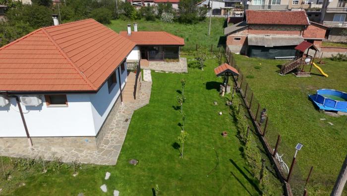 Къща за гости На Мечка