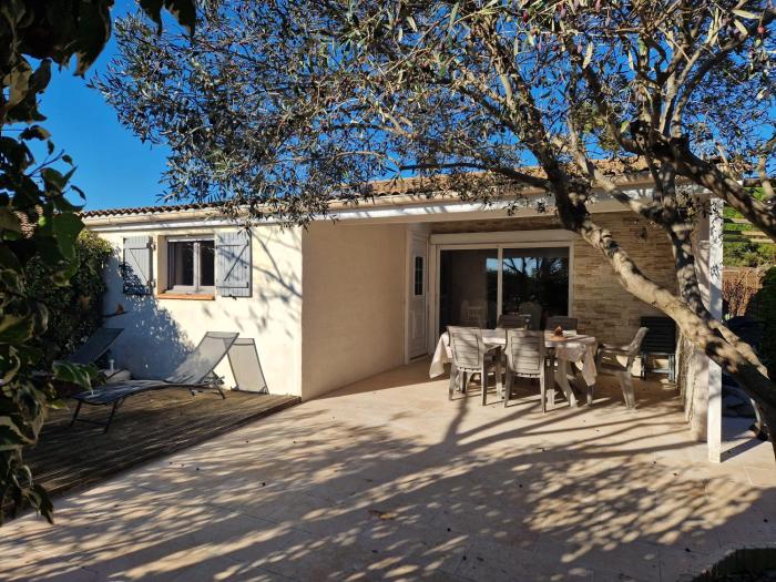 Pavillon 3 chambres dans résidence avec piscine