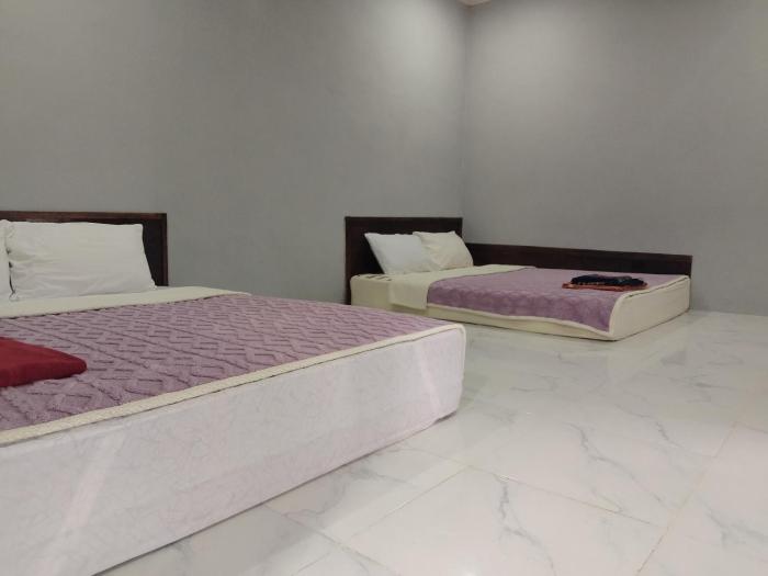 Ya Bunayya Family Room