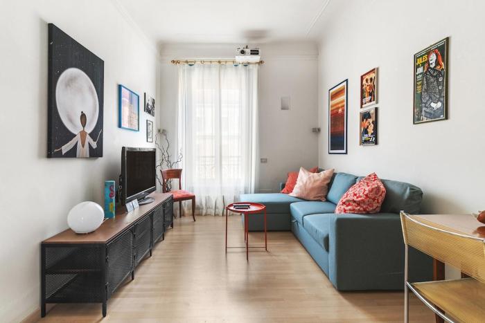 Artistic apartment in the heart of Milan