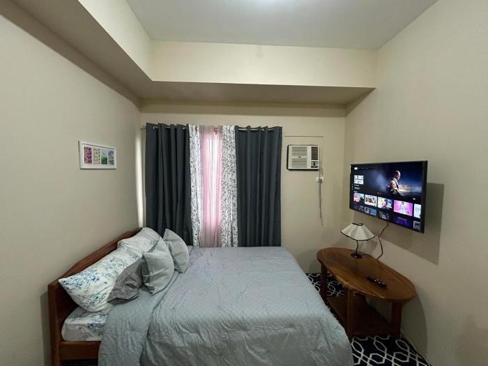 Avida Tower 1, Unit 2003 - Chis Place