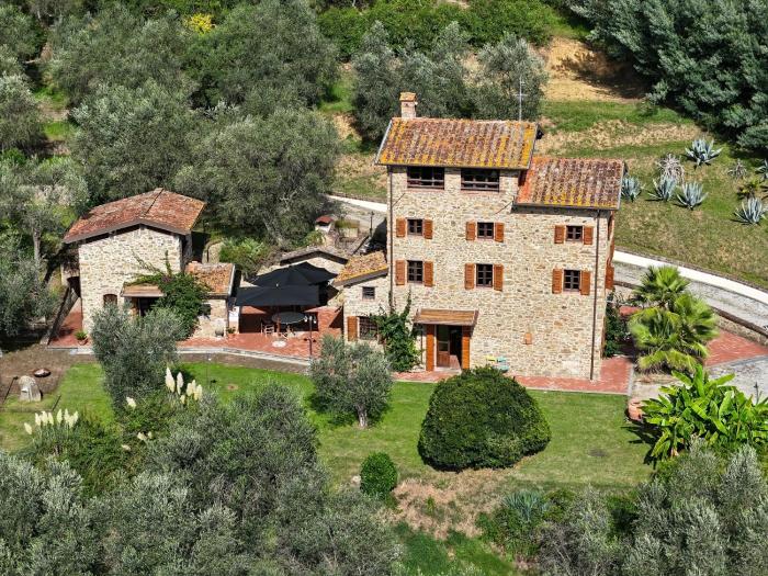 Stillvolles Landhaus zwischen Lucca und Versilia