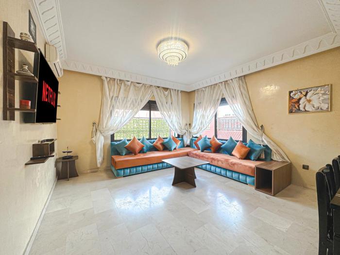 Le Cosy Urbain - Proche centre, Parking & Balcon