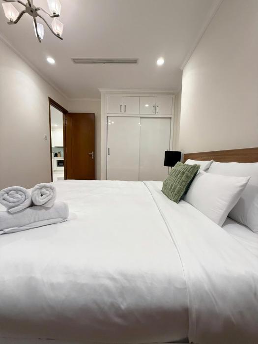 Solstay Landmark Saigon Premium City Apartments